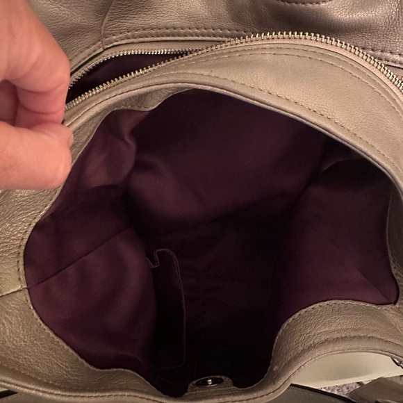 Coach Maggie gold/tan shimmer color large 3 pocket purse with free gift! - Picture 6 of 16